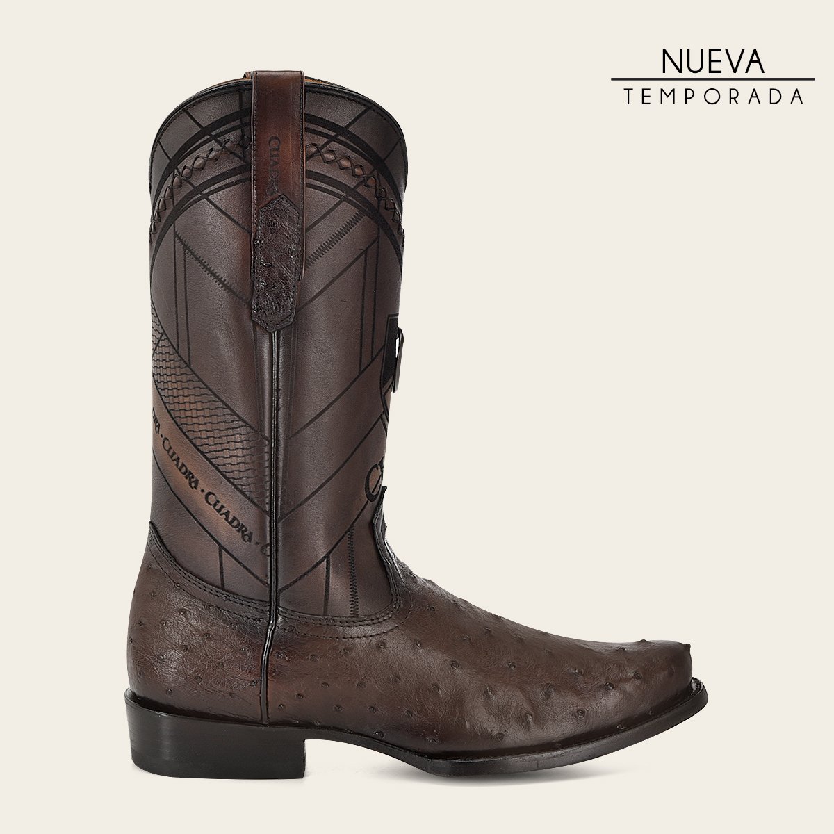 Bota en piel genuina de avestruz.