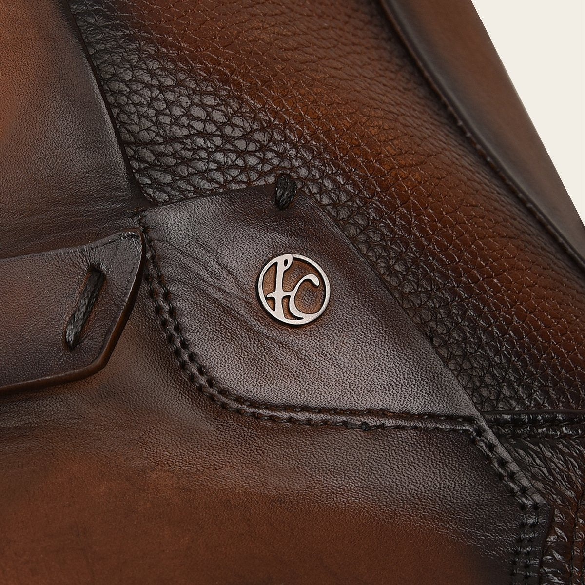 Bota en piel genuina de venado.