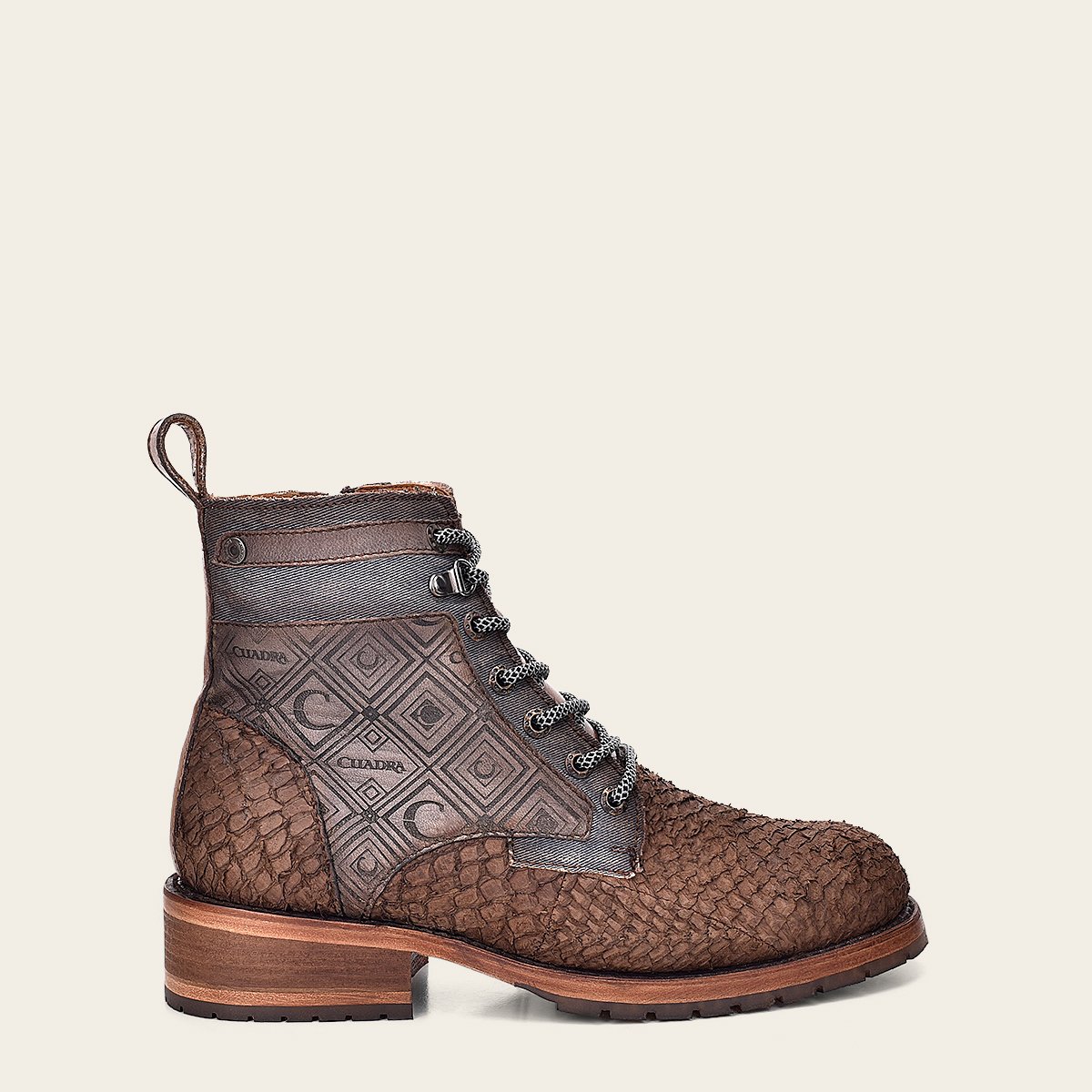 Botín en piel genuina de poisson