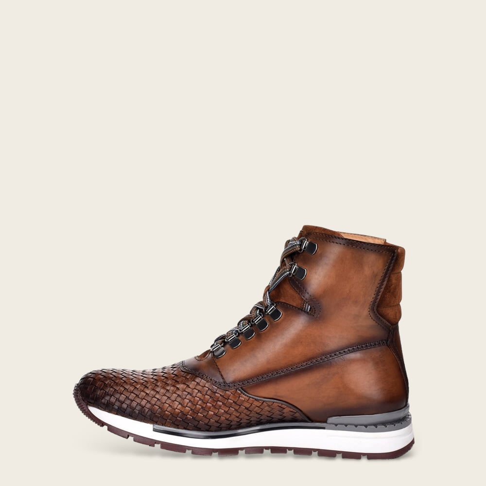 Bota sport para caballero