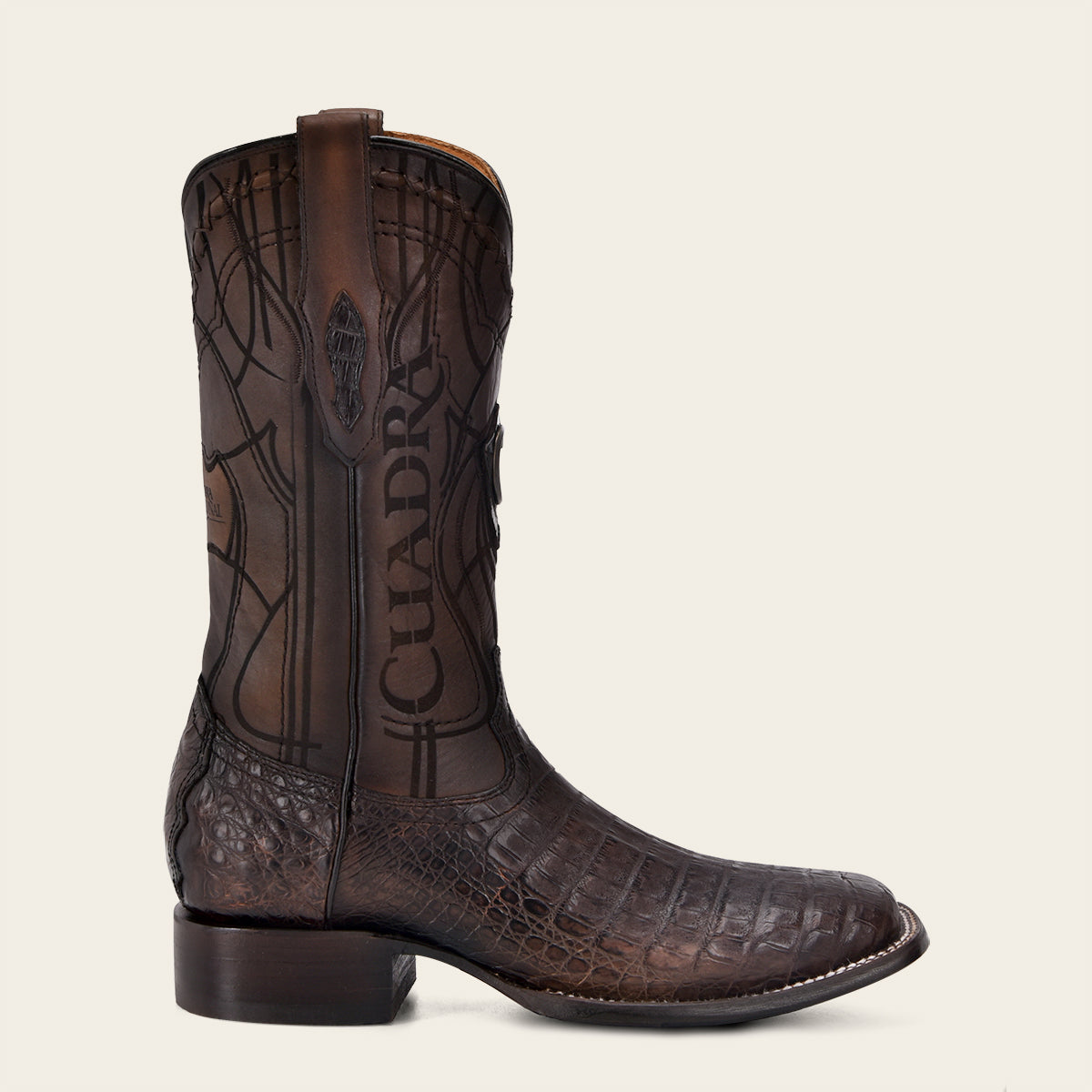 Bota rodeo en piel genuina de fuscus.