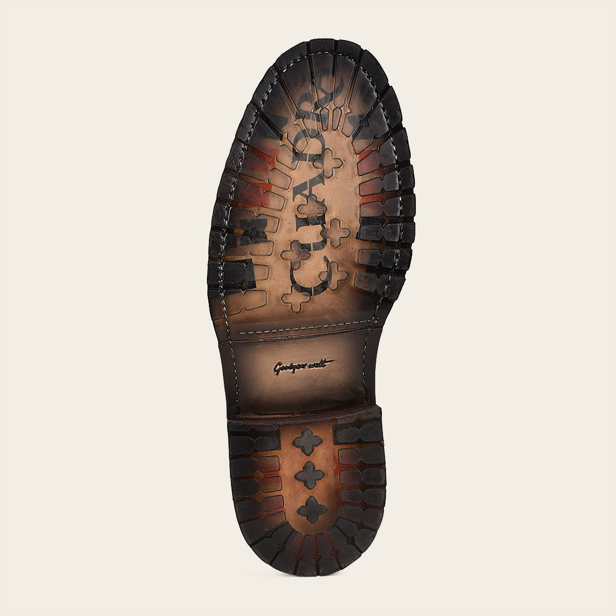 Botín en piel genuina de venado.