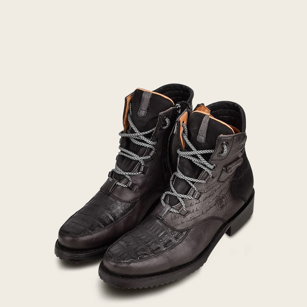 Botín con piel genuina de fuscus para caballero