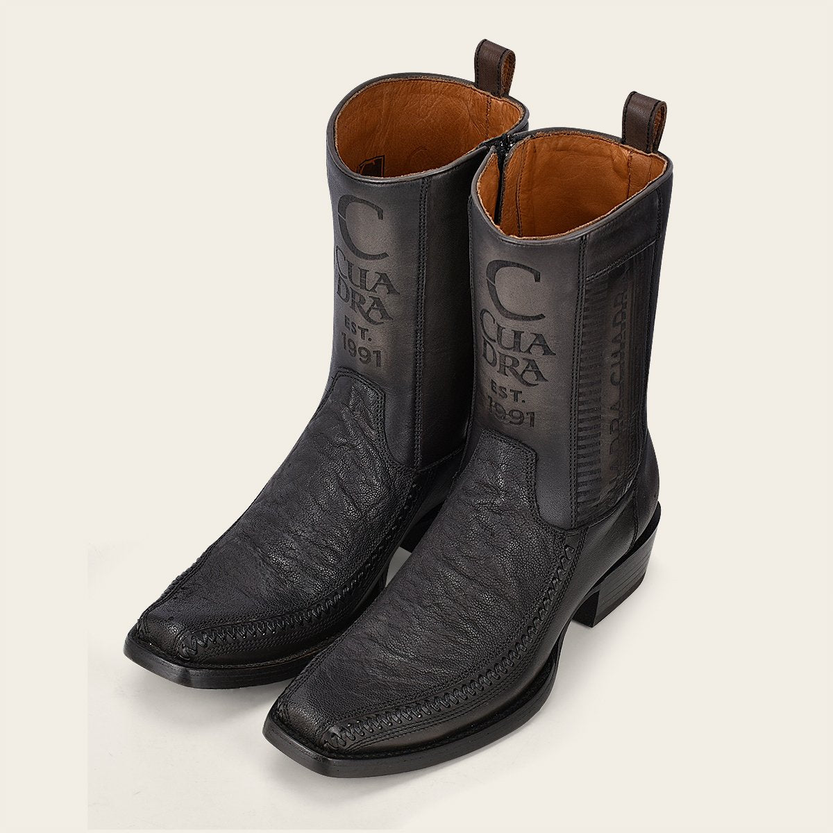 Bota en piel genuina de elefante.