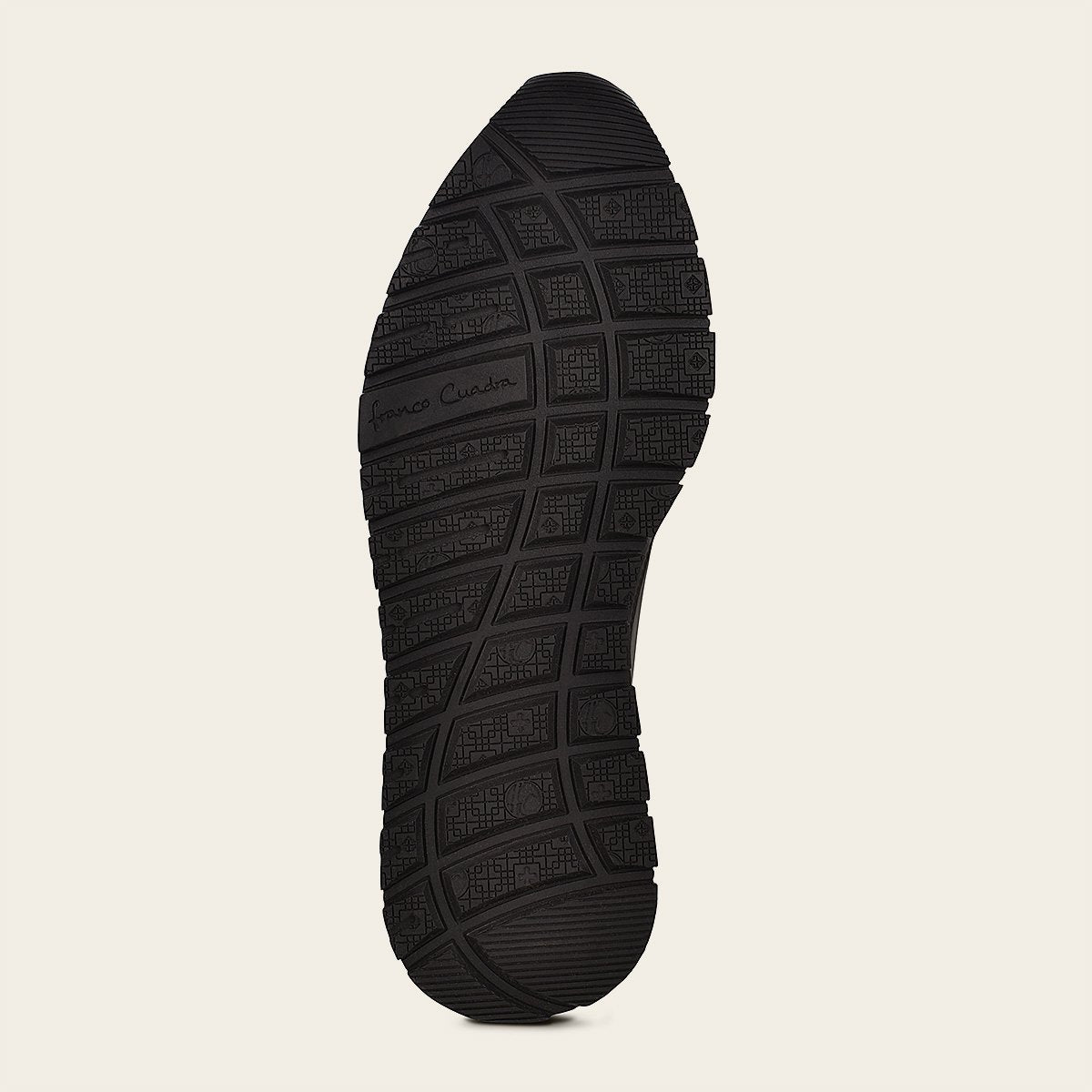 Sneakers con piel genuina de mantarraya.