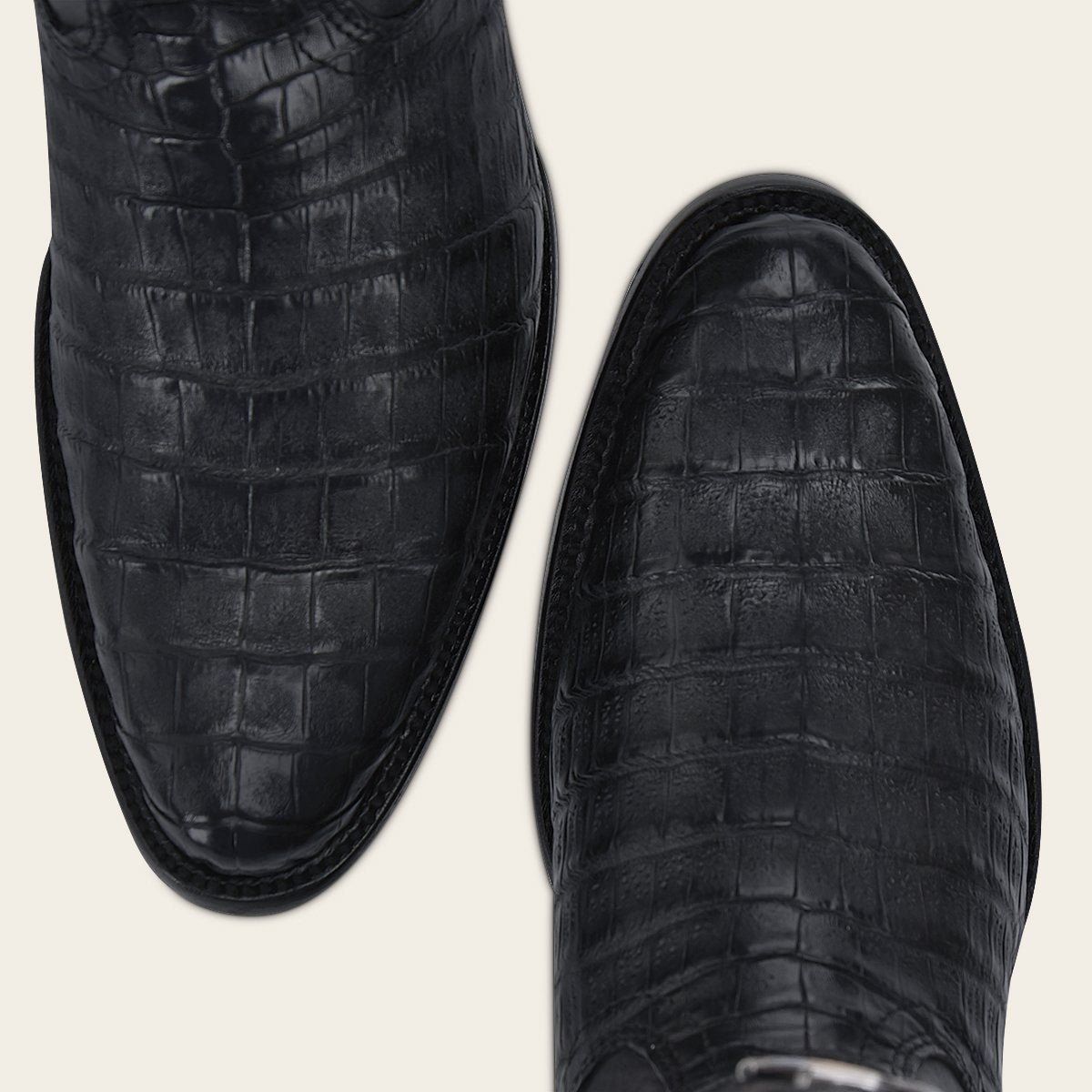 Bota en piel genuina de fuscus.