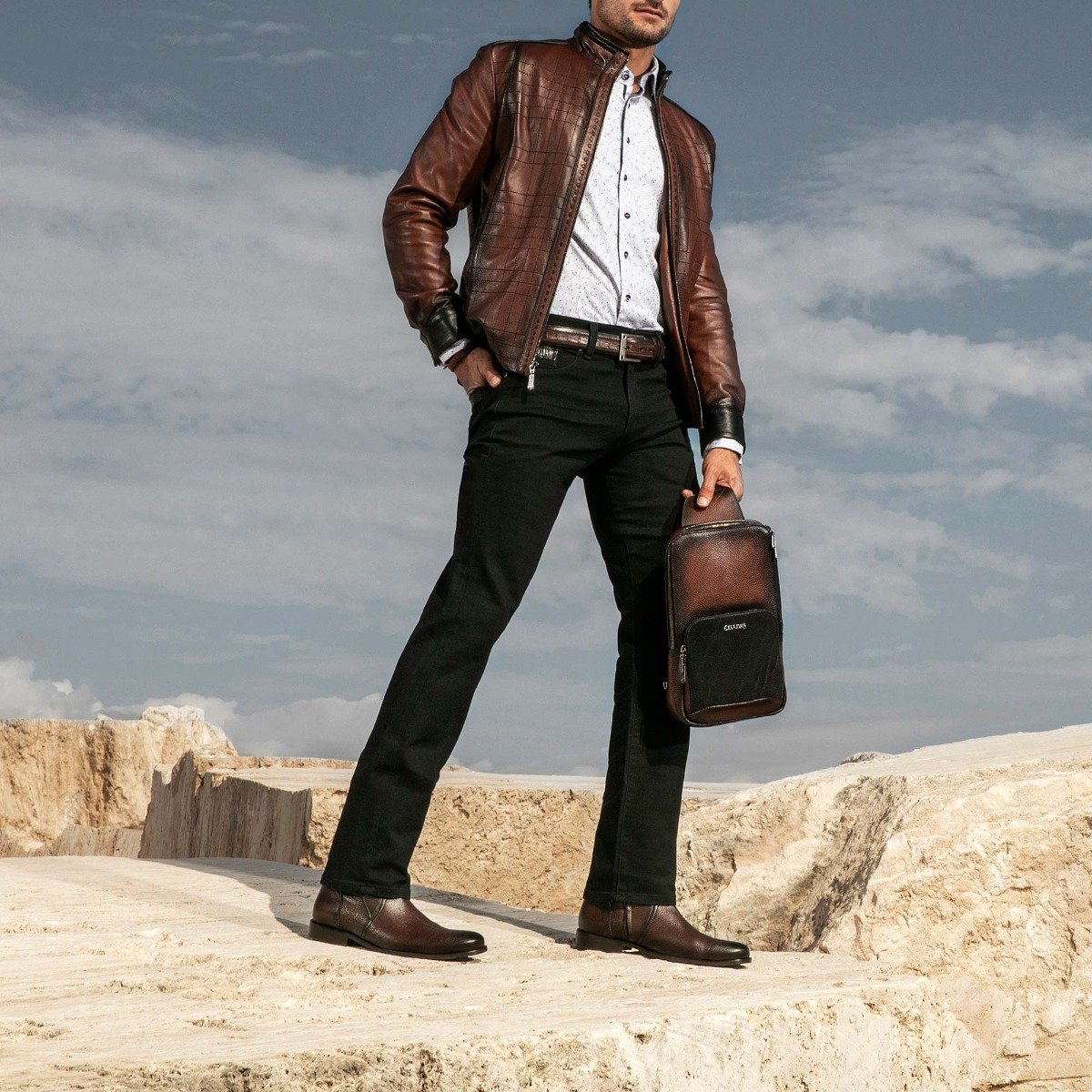 Bota para caballero en piel genuina de venado