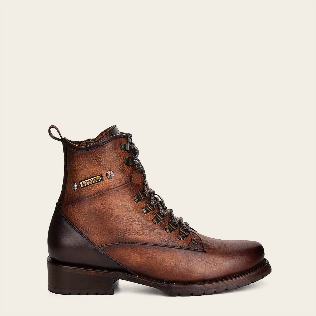 Botí­n en piel genuina de venado