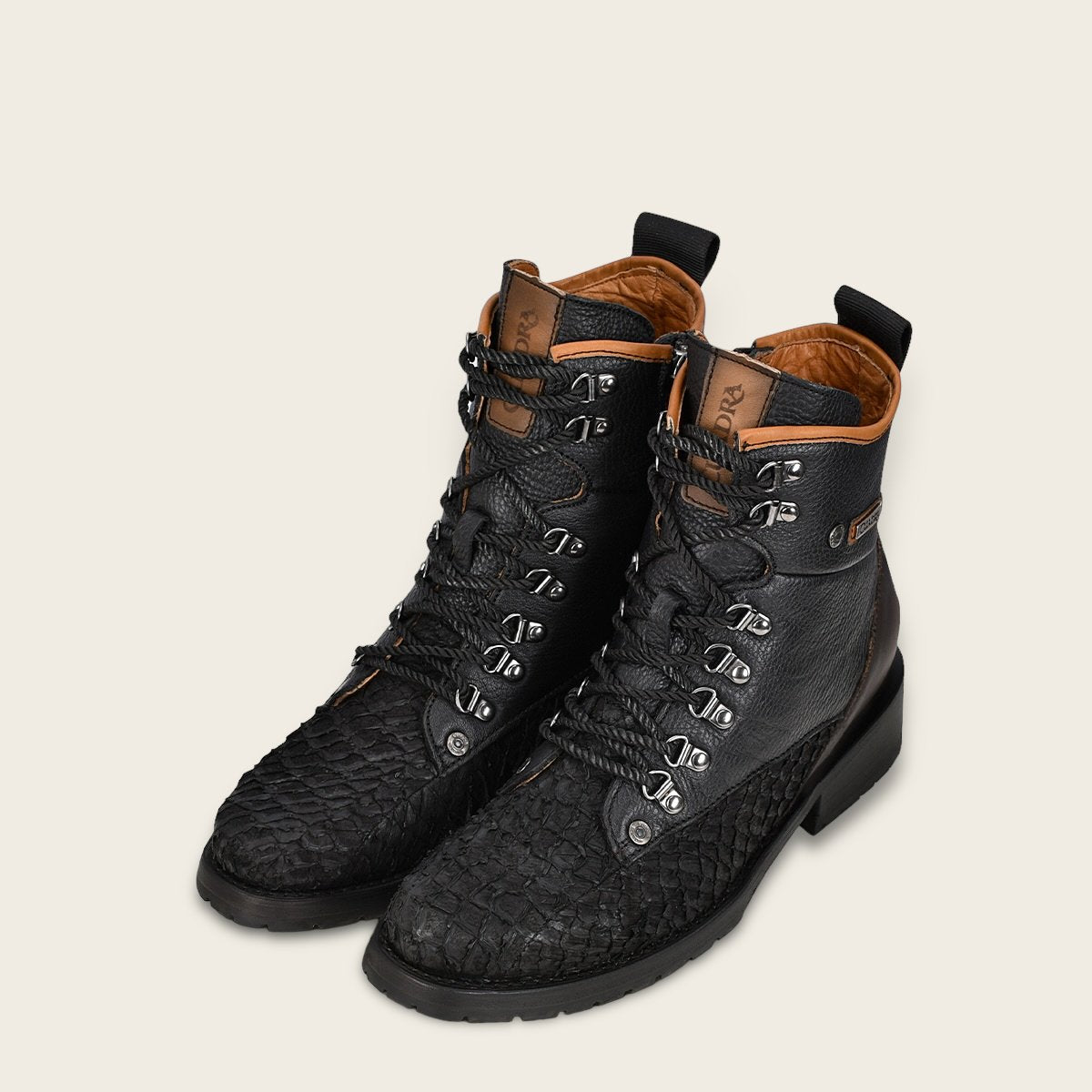 Botín en piel genuina de poisson