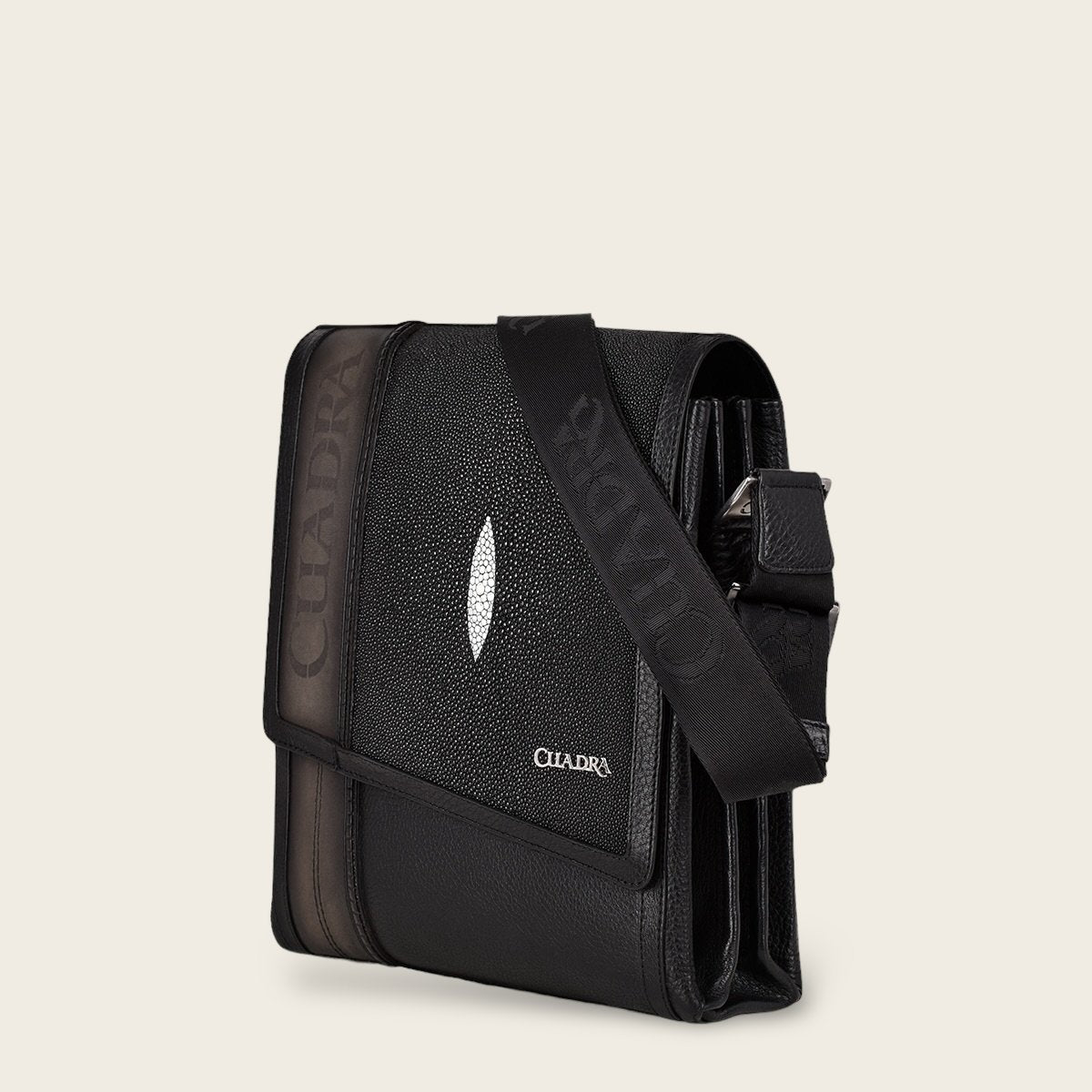 Bandolera en piel genuina de mantarraya