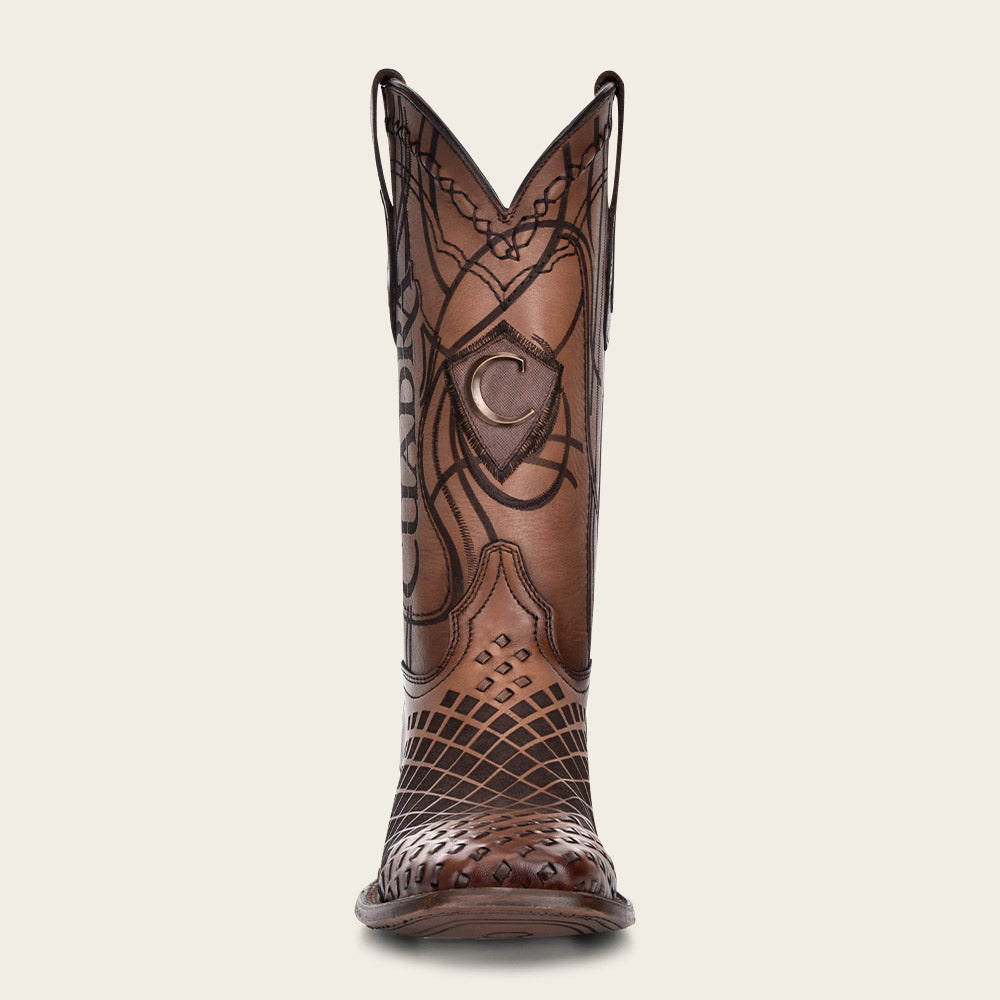 Bota de piel con grabado para caballero