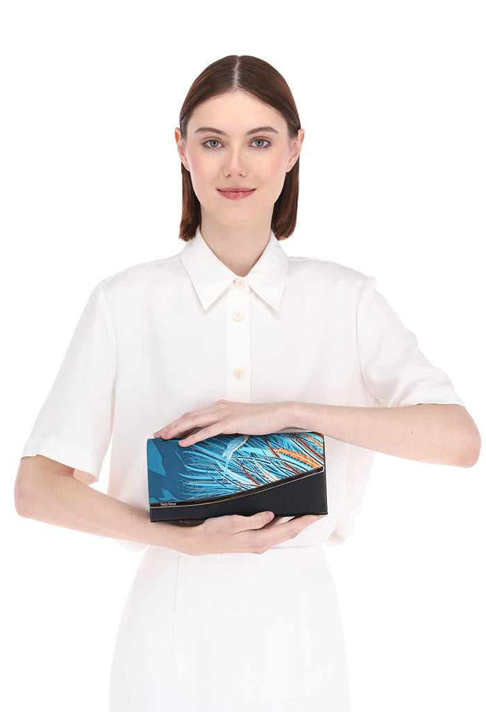 Bolsa Akbal Negro Arte Plumaria Azul