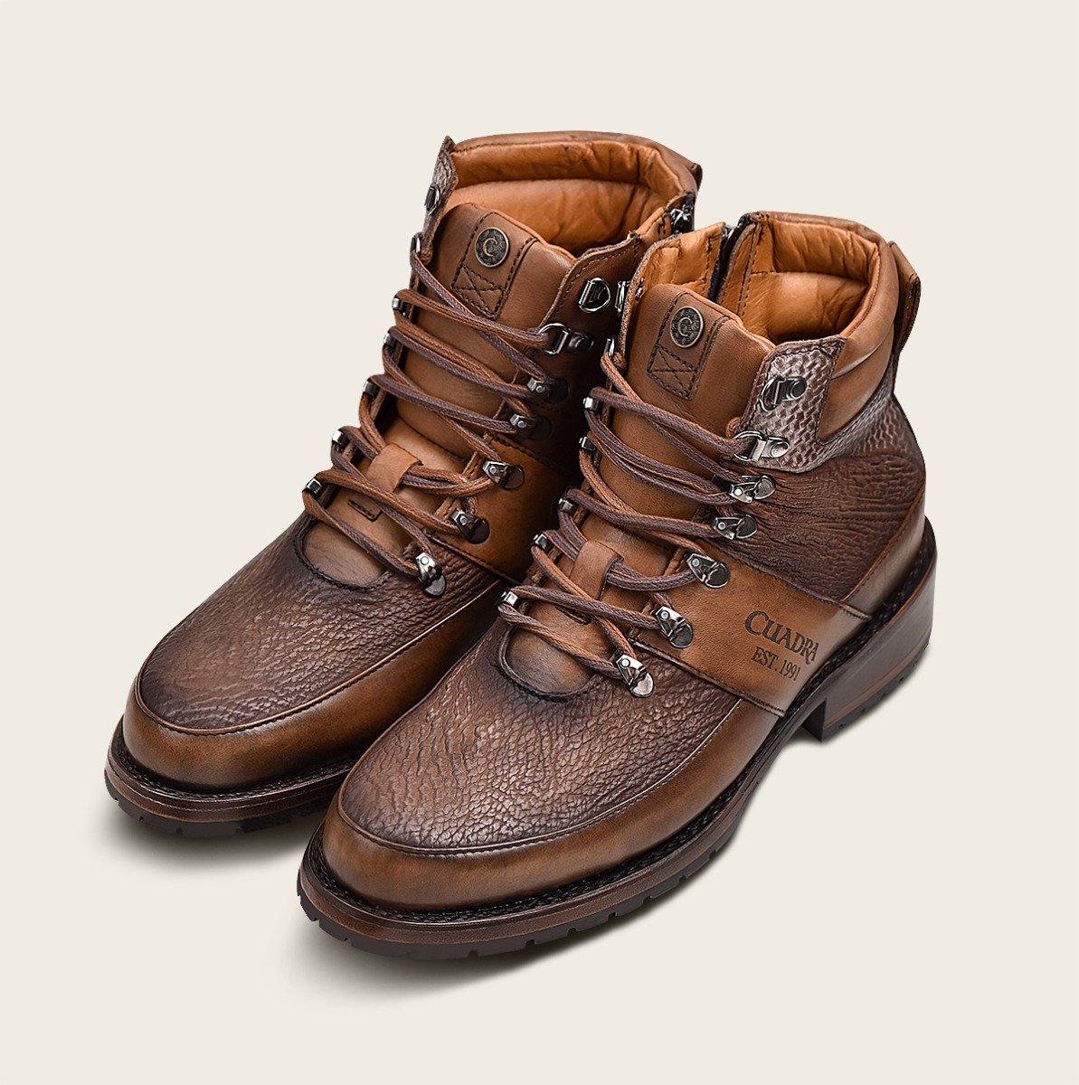 Bota en piel genuina de tiburón