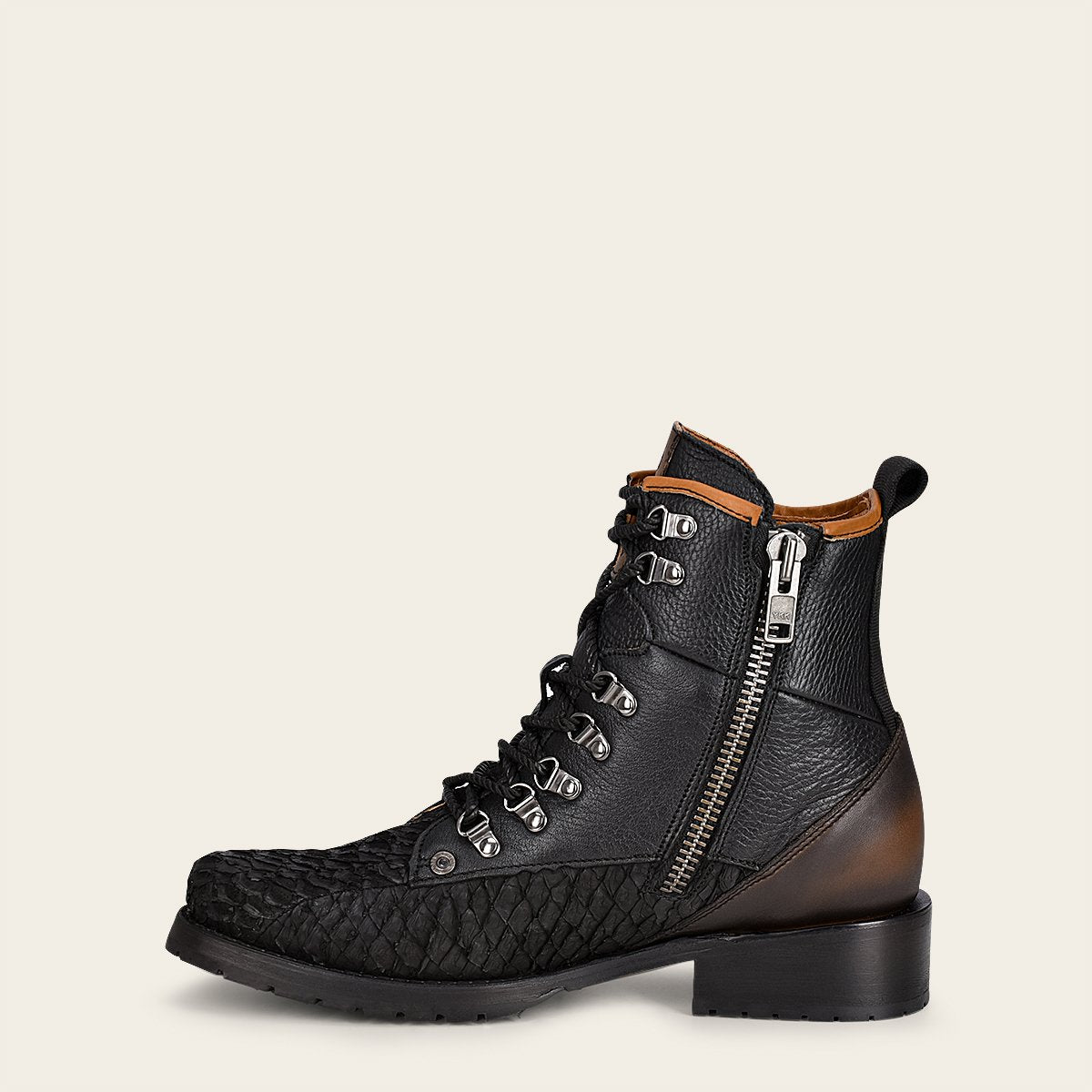 Botín en piel genuina de poisson