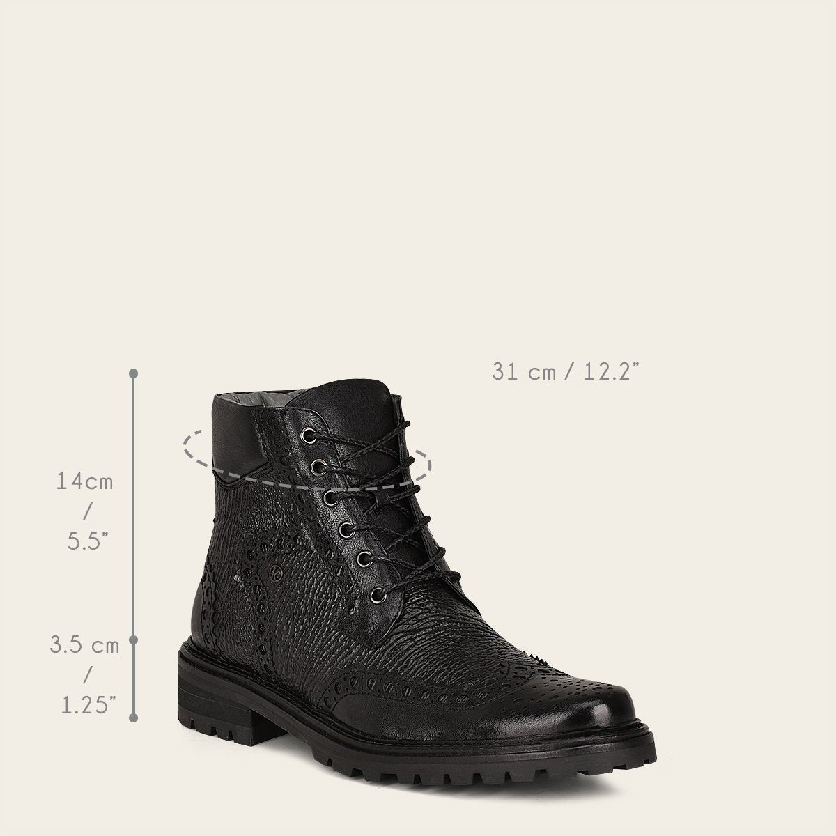 Botín en piel genuina de tiburón.