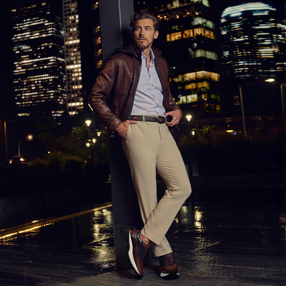 Sneakers para caballero en piel genuina .