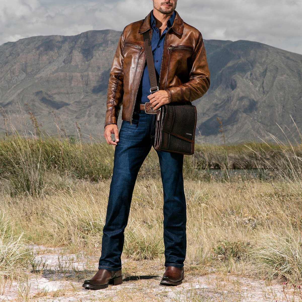 Bota urbana para caballero en piel genuina