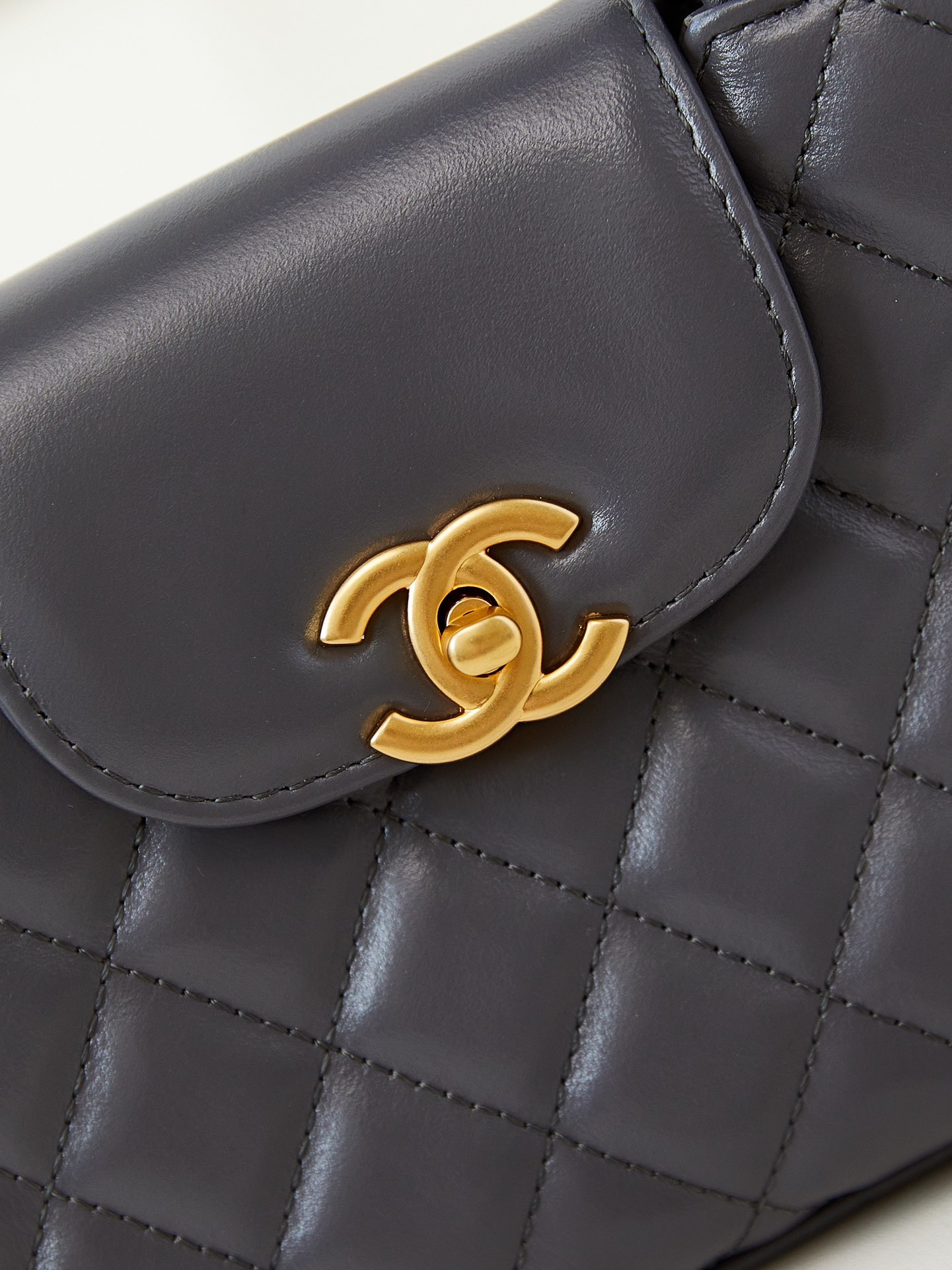CHANEL Mini Shopping Bag kelly Grey - AS4416