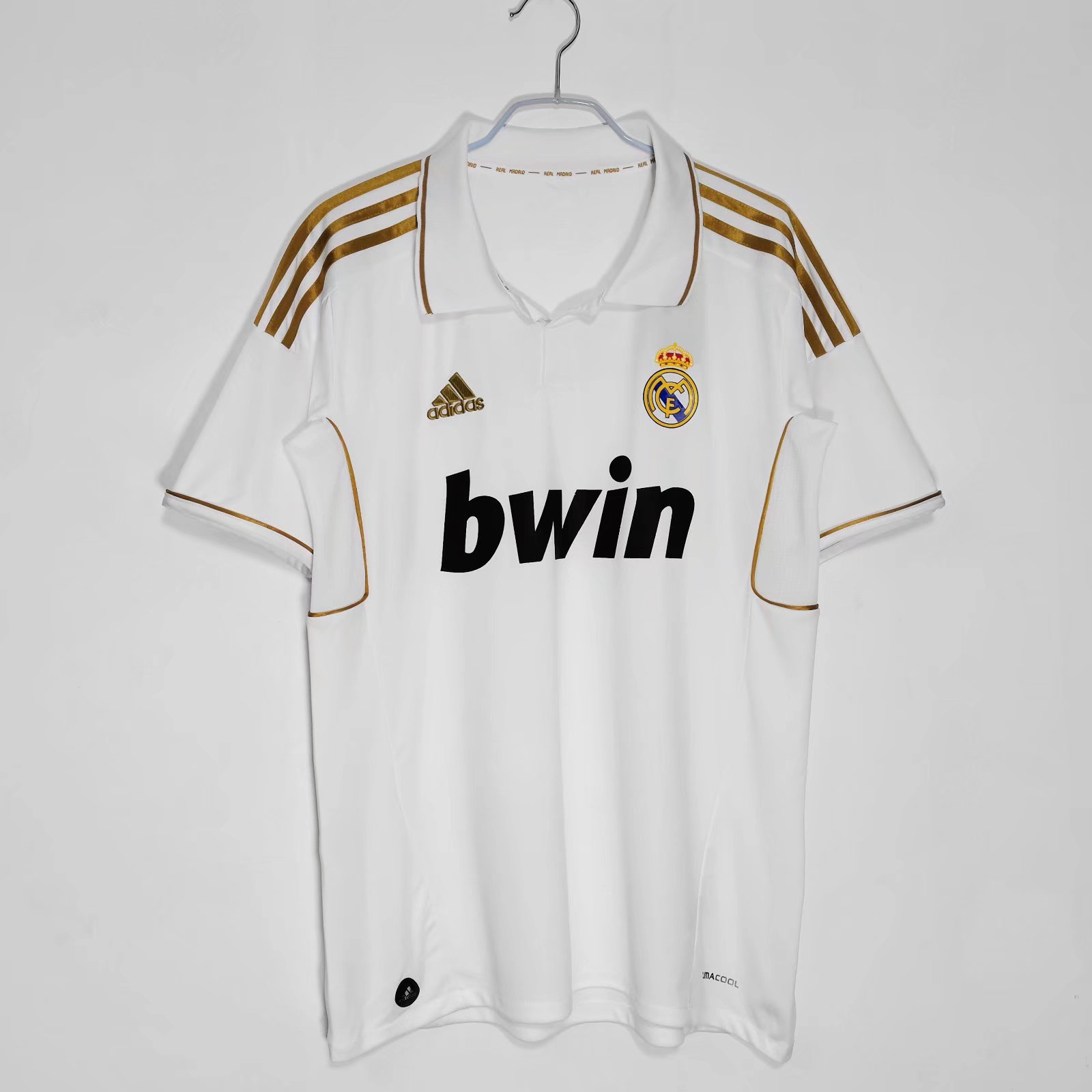 Real Madrid 11/12 Classic Home Soccer Jersey