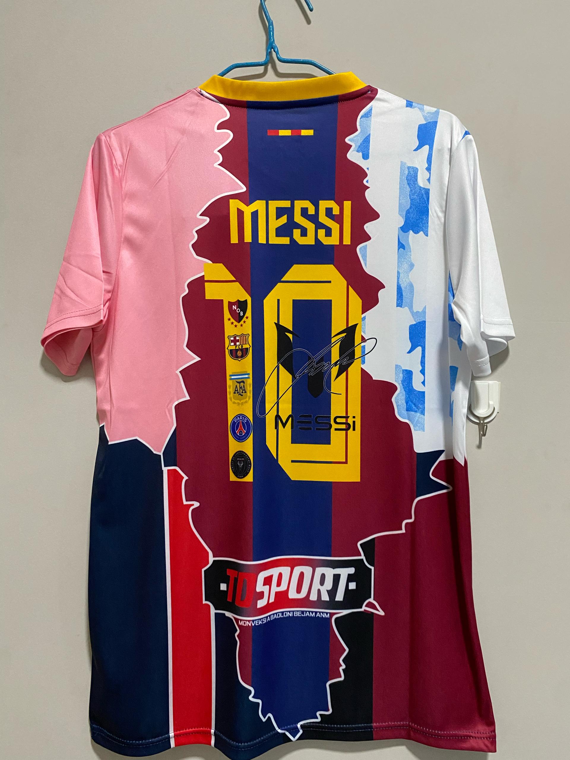 Thai Version Messi #10 Soccer Jersey (Fan version )