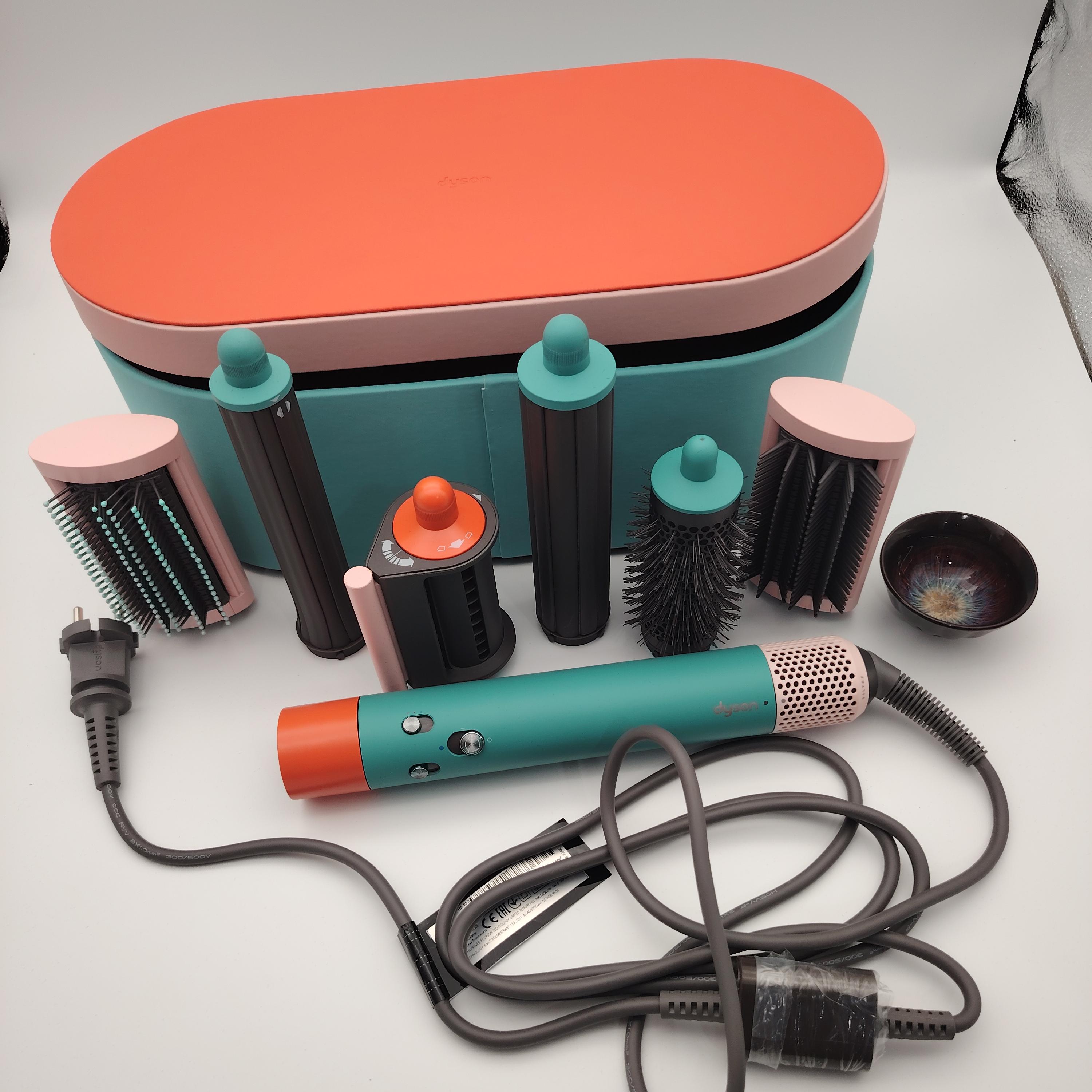 Dyson Airwrap™ Multi-Styler Complete Long Pottery Pop Colourway HS05