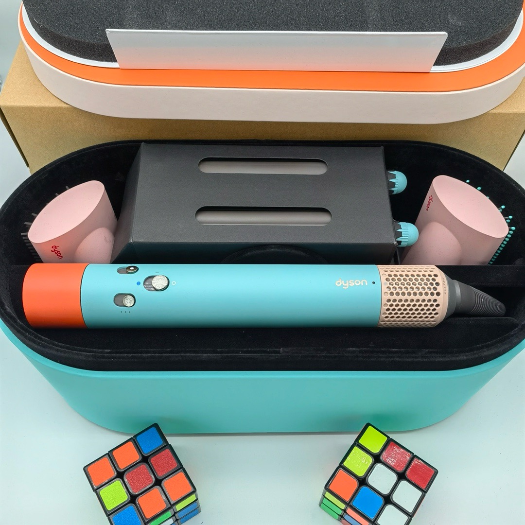 Dyson Airwrap™ Multi-Styler Complete Long Pottery Pop Colourway HS05