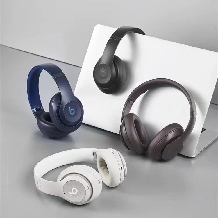 Beats Studio Pro Headworn Bluetooth earphones