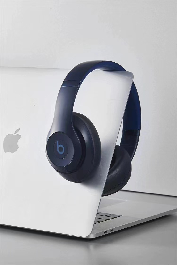 Beats Studio Pro Headworn Bluetooth earphones