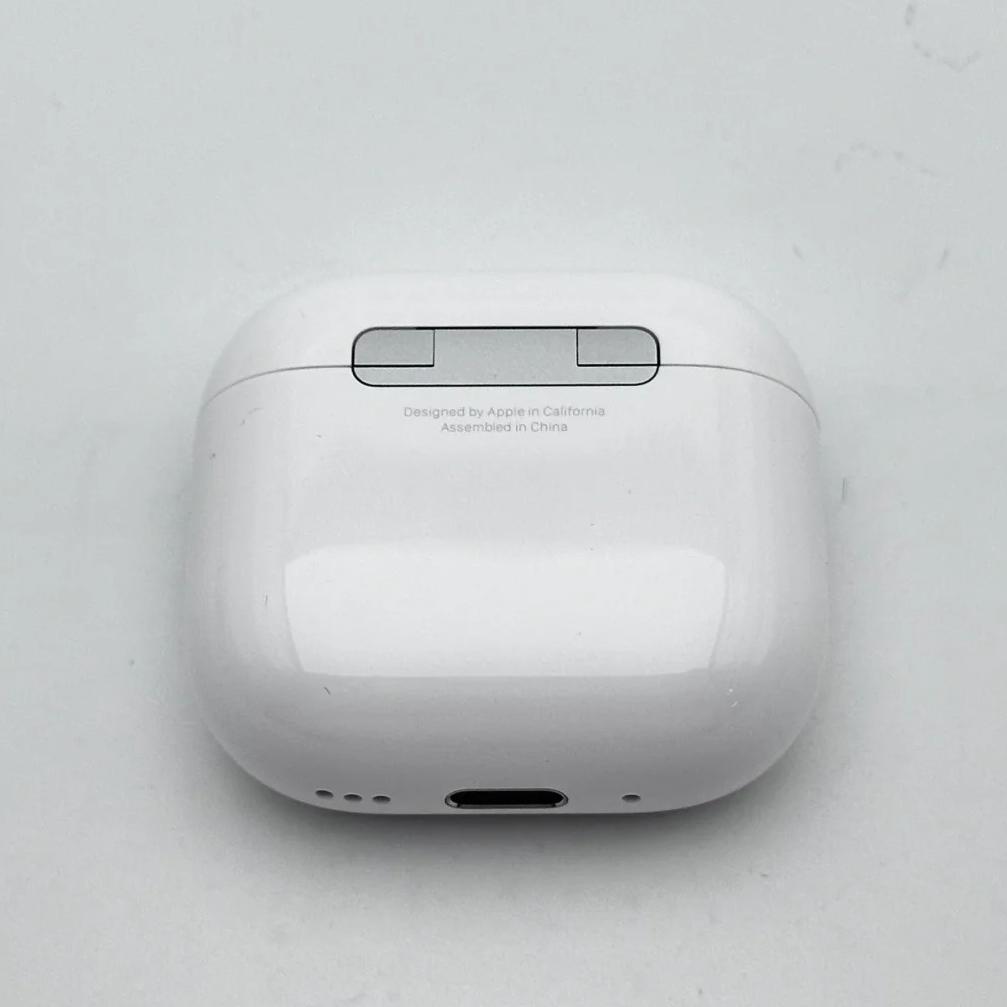 AirPods 4 with Active Noise Cancellation