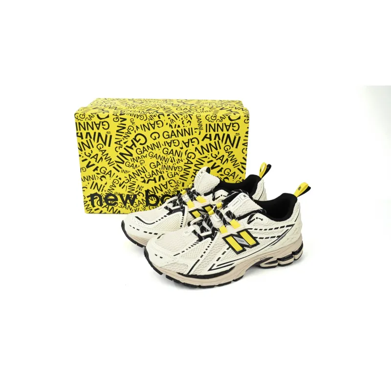 New Balance 1906R GANNI Egret