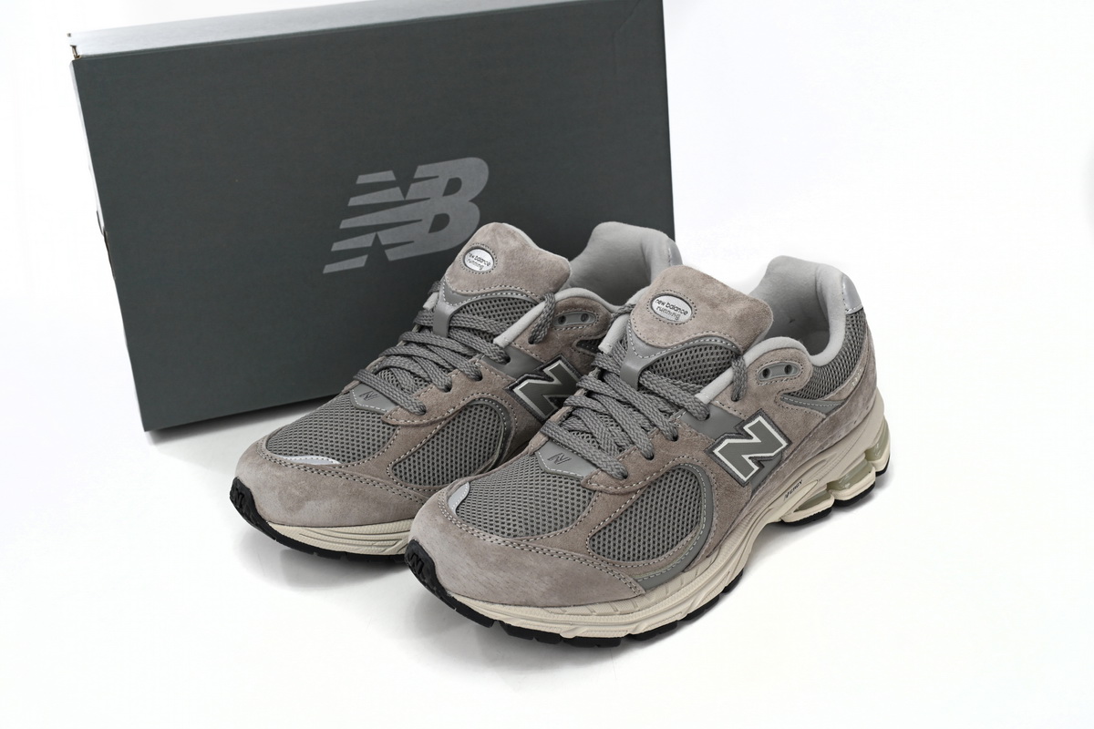 New Balance 2002R Primordial Ash