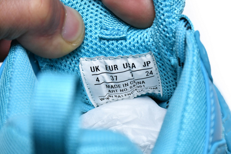 Balenciaga Triple S Cyanin