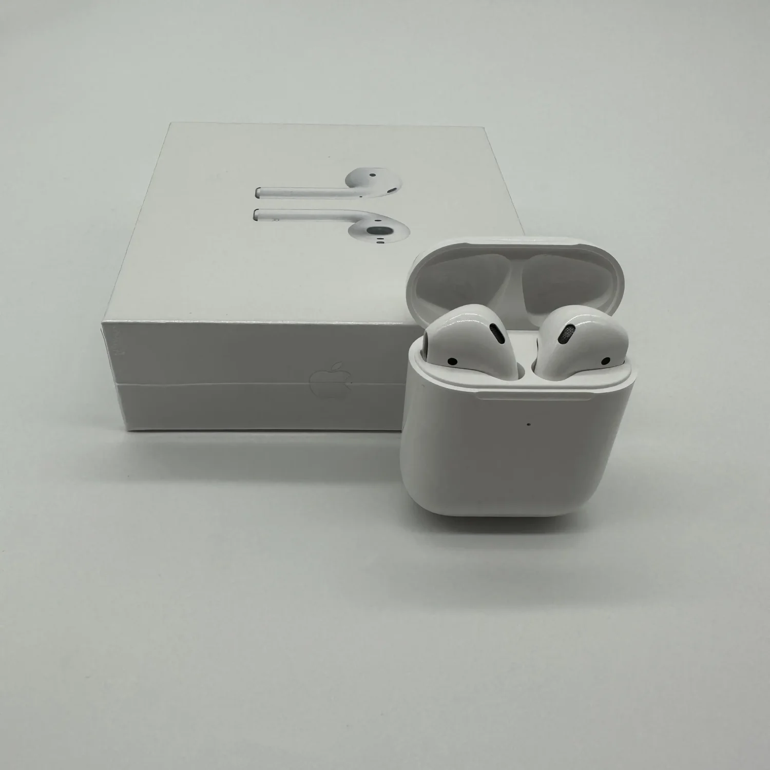 Apple AirPods 2