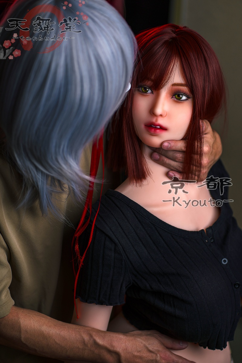 日本製等身大ダッチワイフ