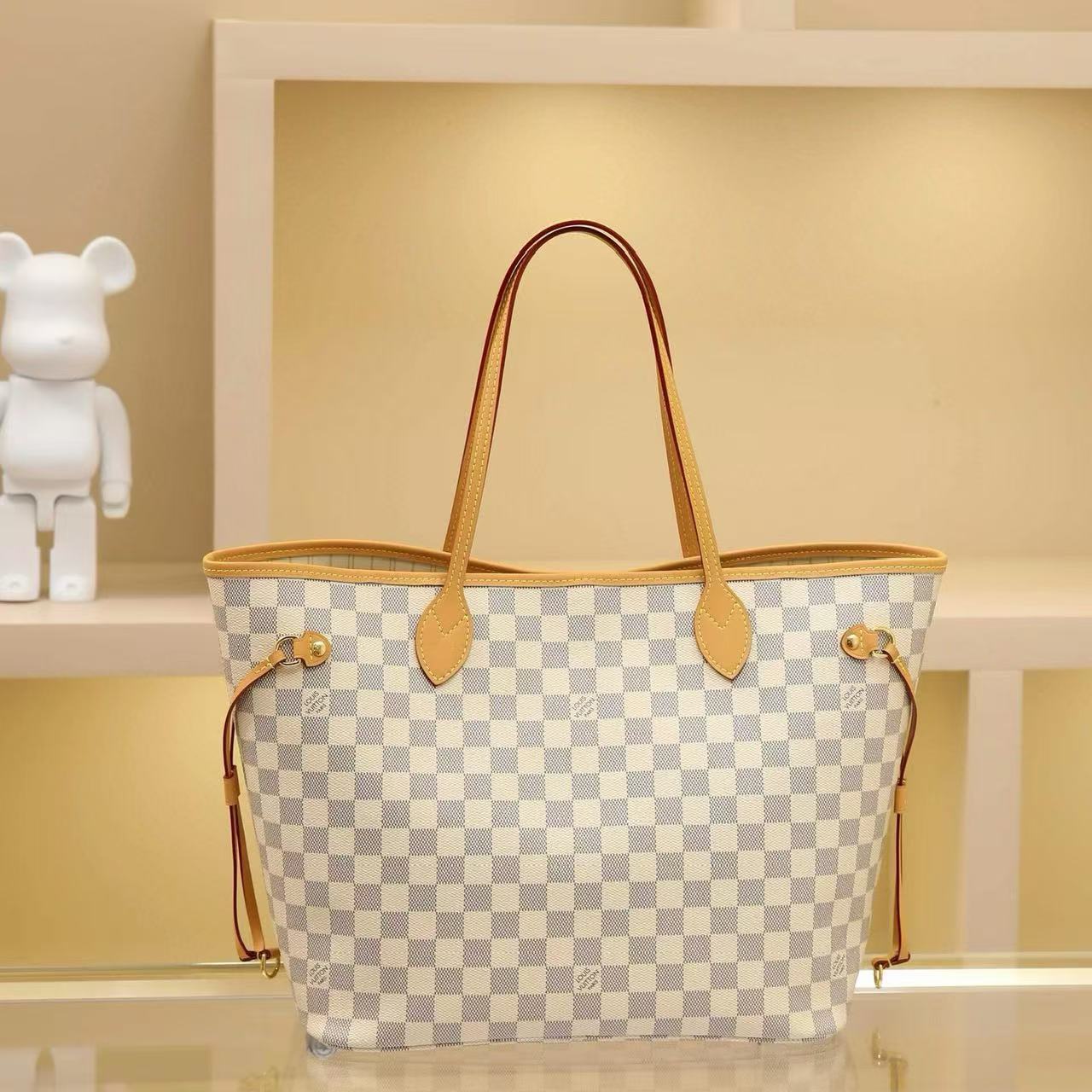LV neverfull bag