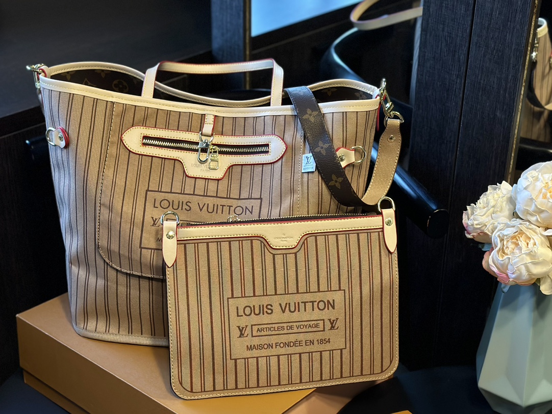 LV Neverfull Double sided bag