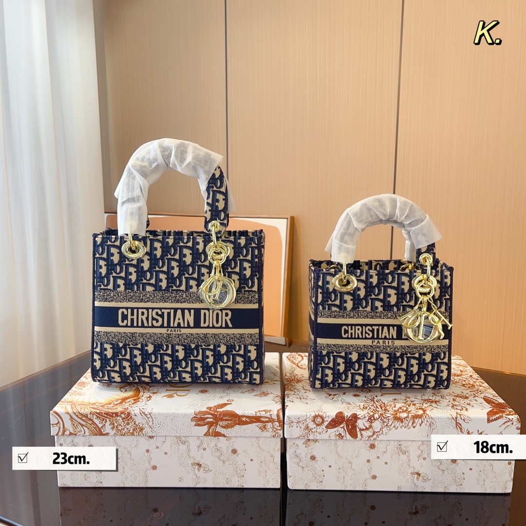 Dior Lady D-lite bag