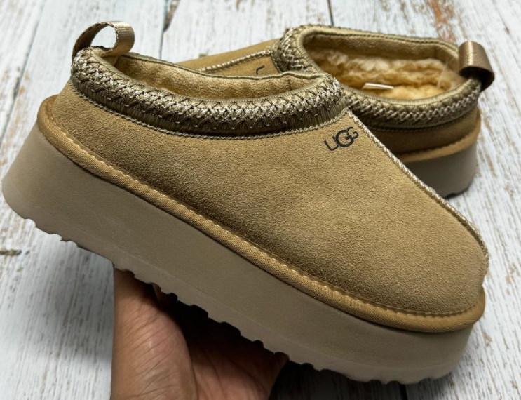 Ugg Women's Tazz Suede  Platform Slippers