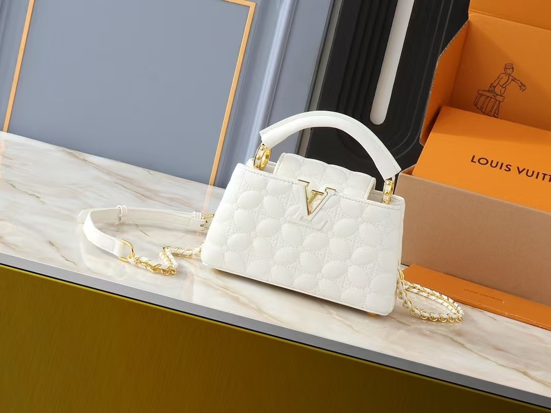 LV monogram capucines mini chain handbag