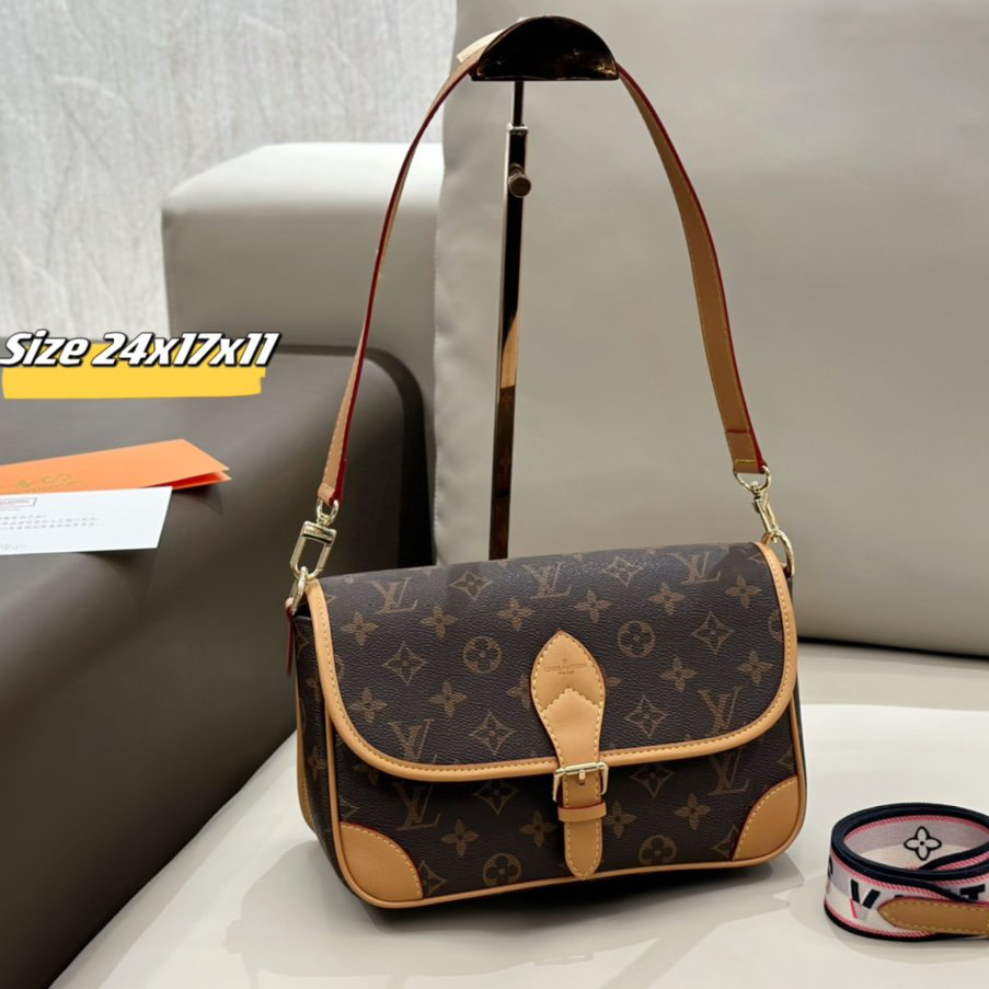 Louis Vuitton DIANE handbag Monogram Bag