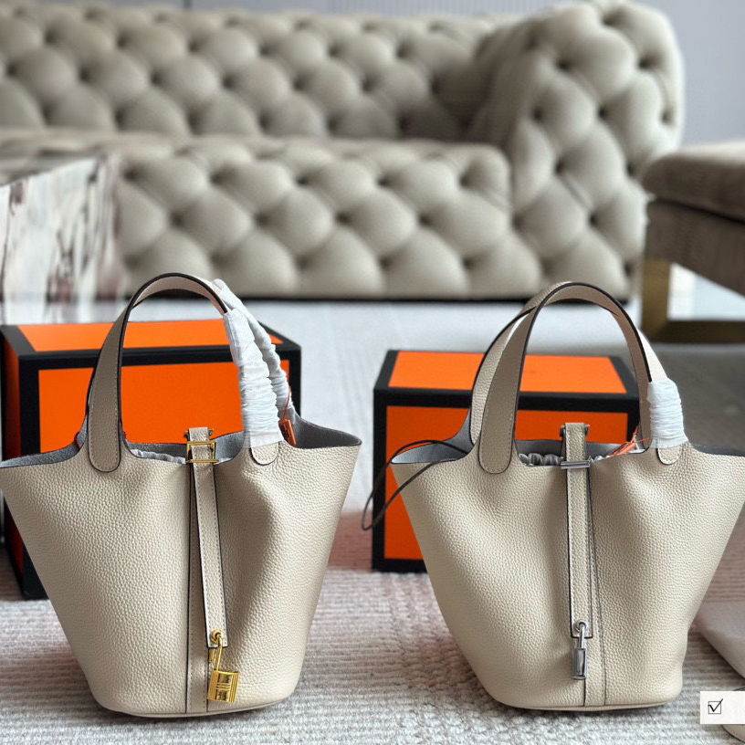 Hermes Basket handbag