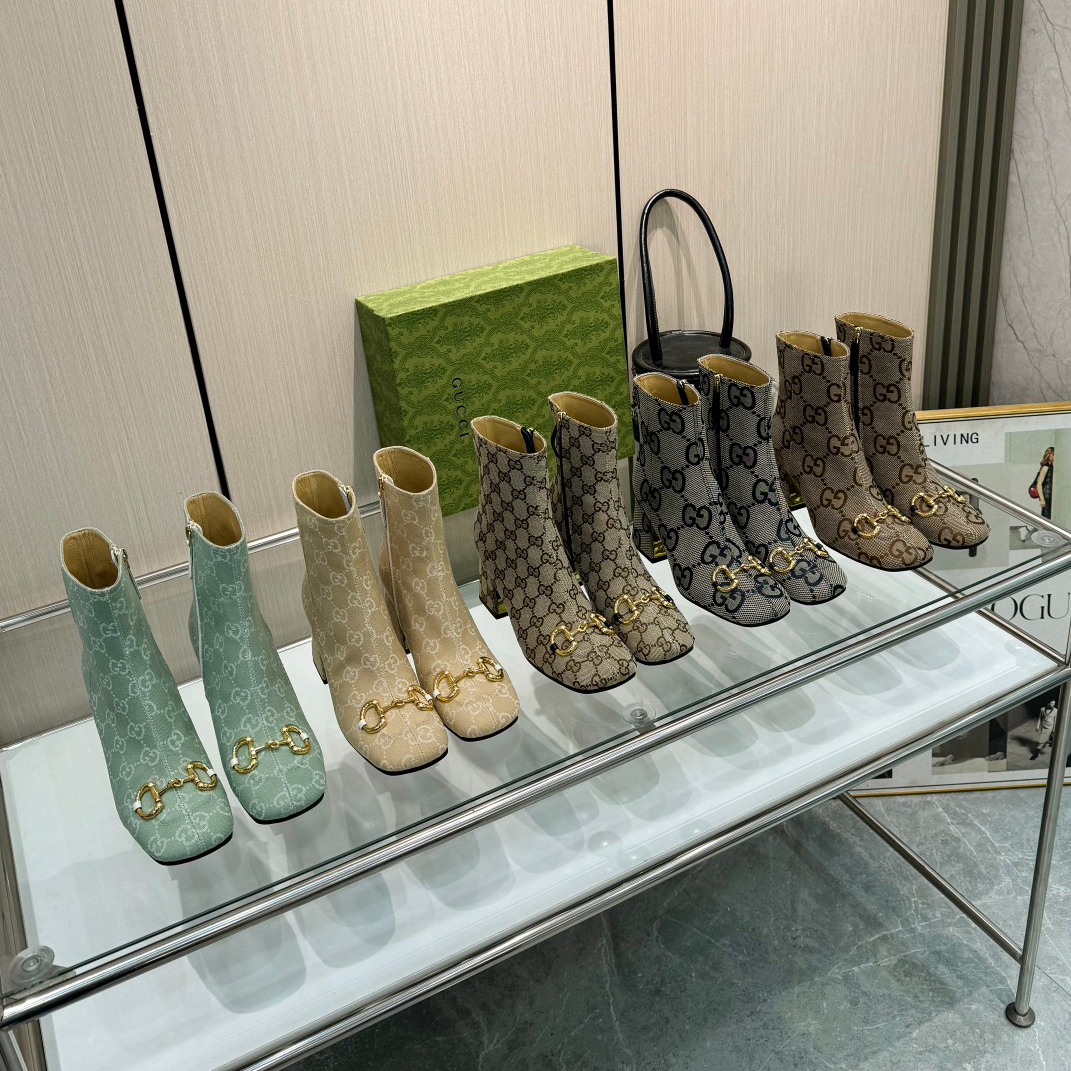 Gucci High heel boots