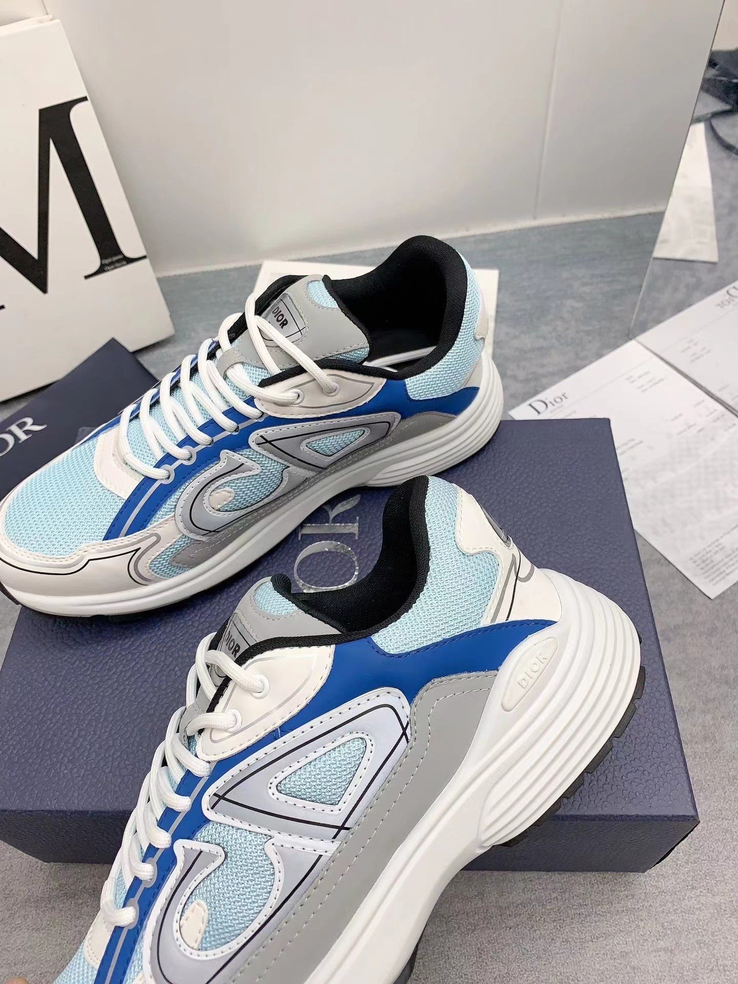 Dior B30 sports shoes