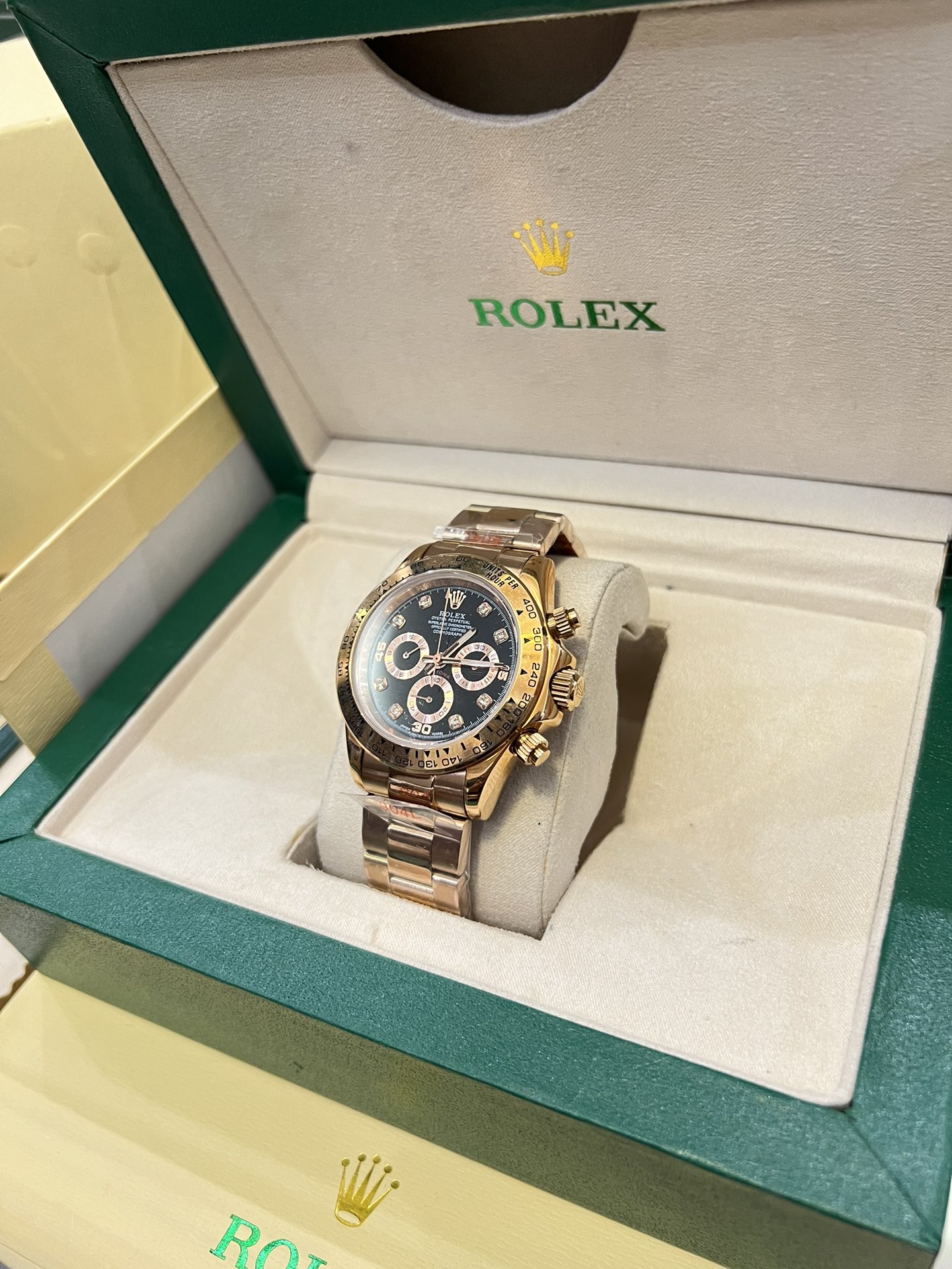 Rolex Everose Gold Cosmograph Daytona 40 Watch