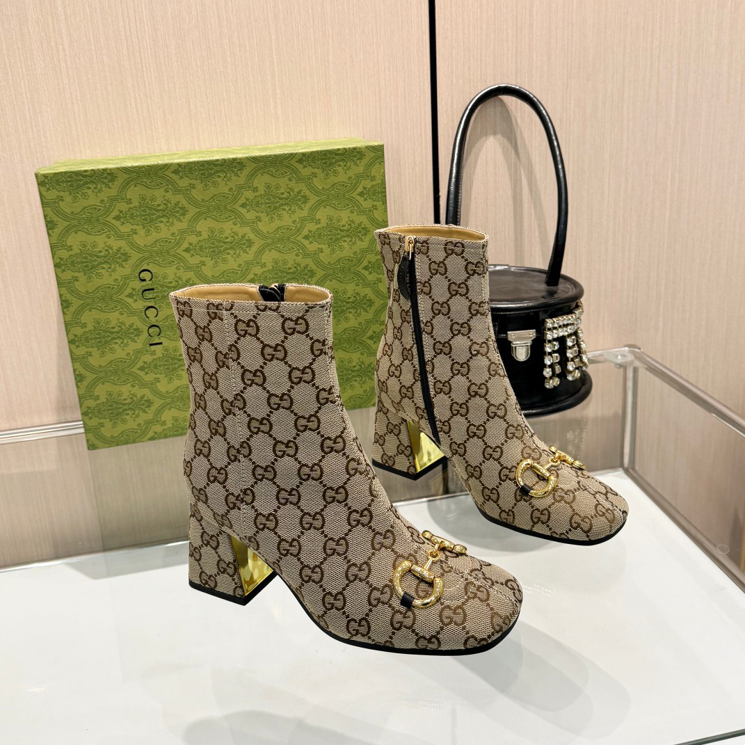 Gucci High heel boots