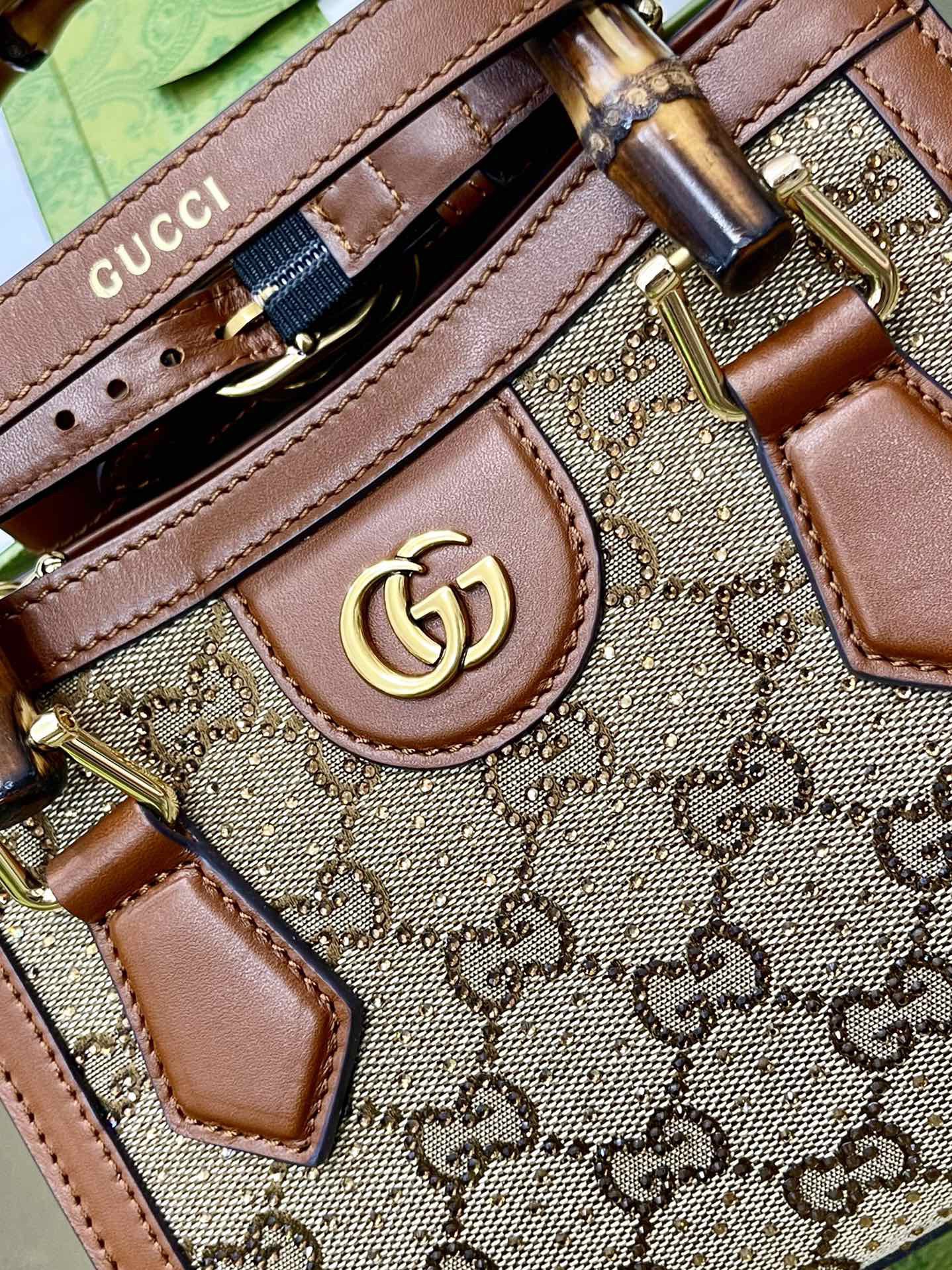 Gucci slub show bag