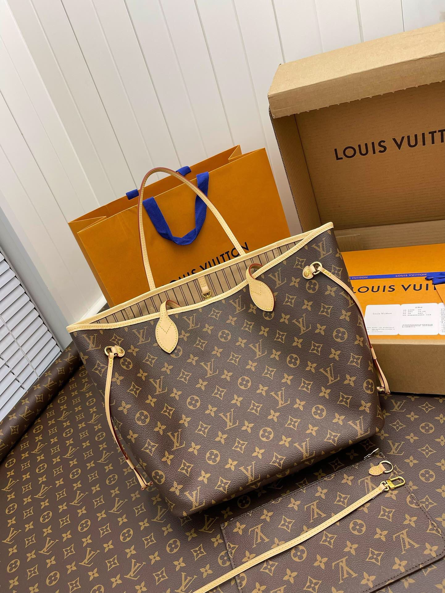 12A higher version LV neverfull package