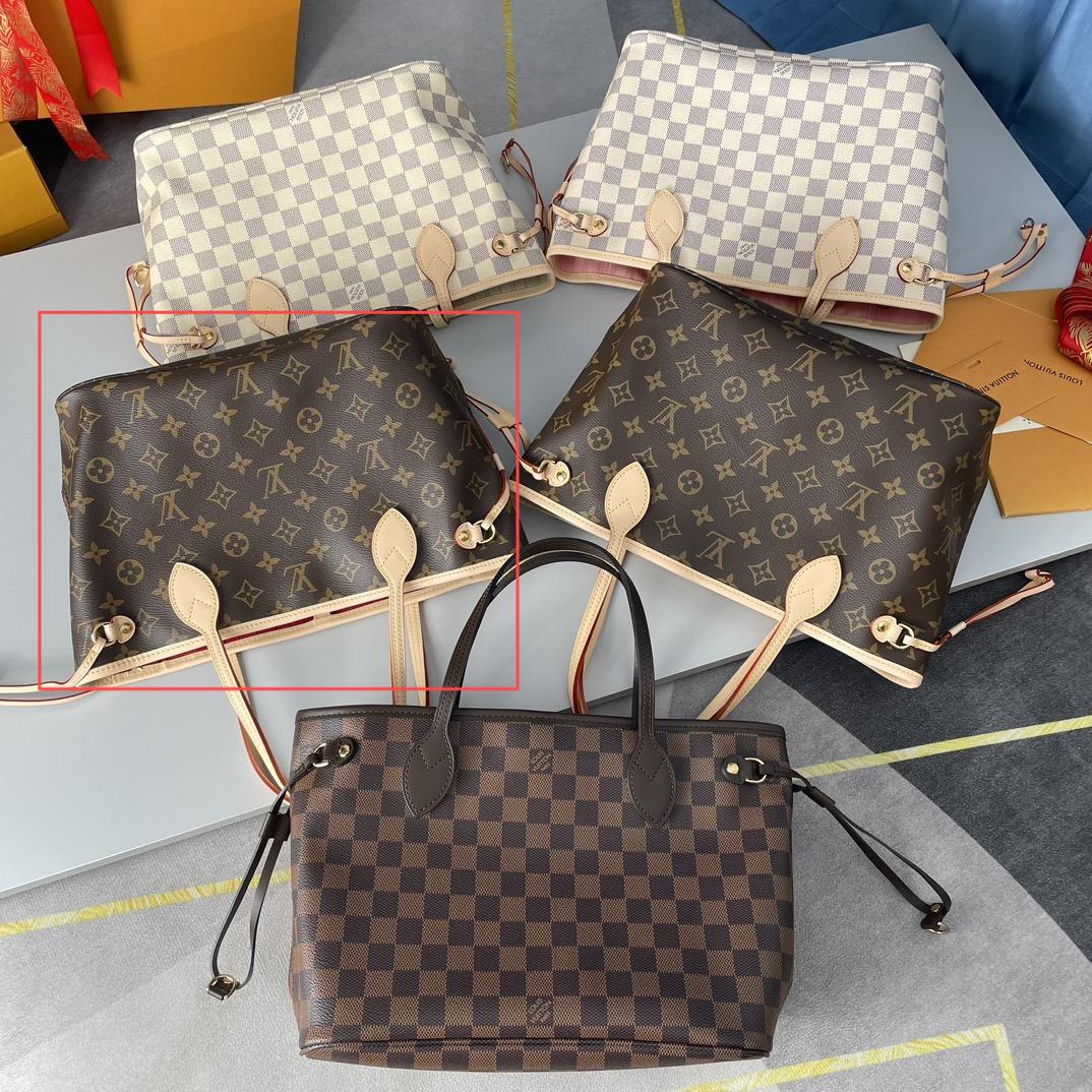 Louis Vuitton shopping bag size