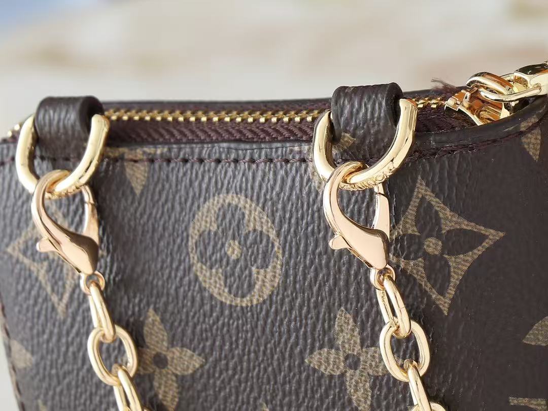 Louis Vuitton Monogram Phone Bag