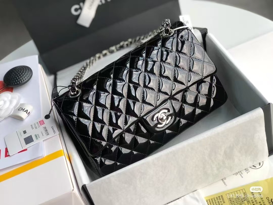 High Chanel classic flap bag Patent leather